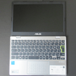 ASUSのノートパソコン